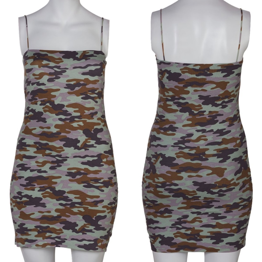 Forever 21 • Plus Green Camo Sleeveless Dress